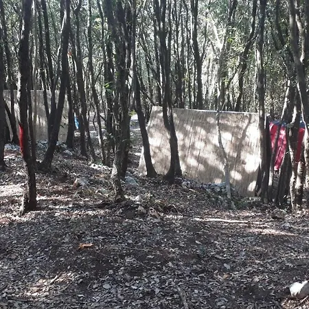 Robinzon Kamp Val Campsite *