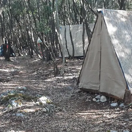 Campsite Robinzon Kamp Val *